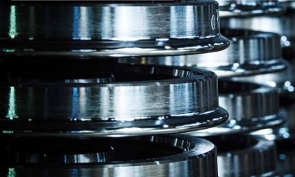 «Выксунский металлургический завод» установил рекорд по выпуску железнодорожных колес